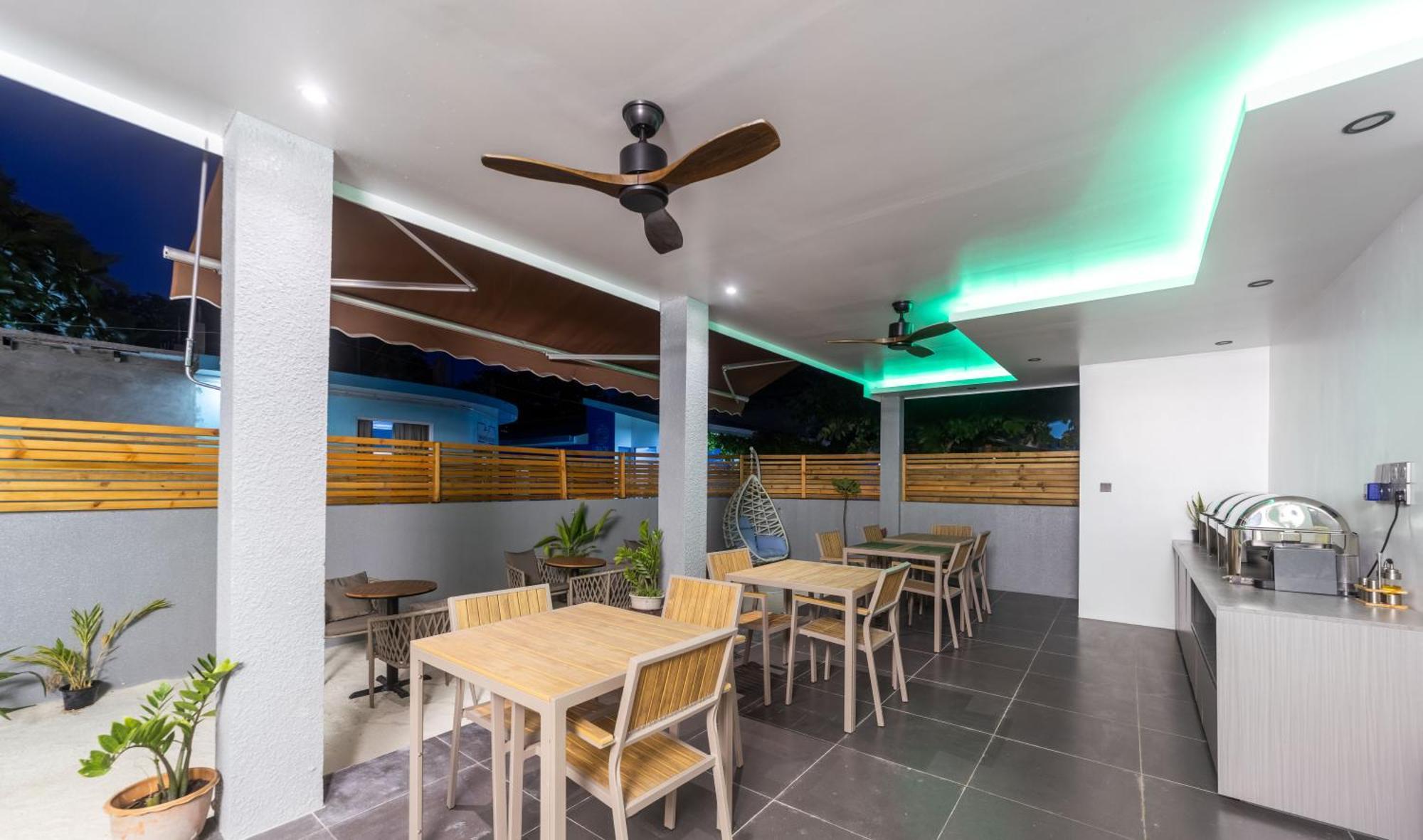 Kirulhiya Maldives Hotel Omadhoo Kültér fotó