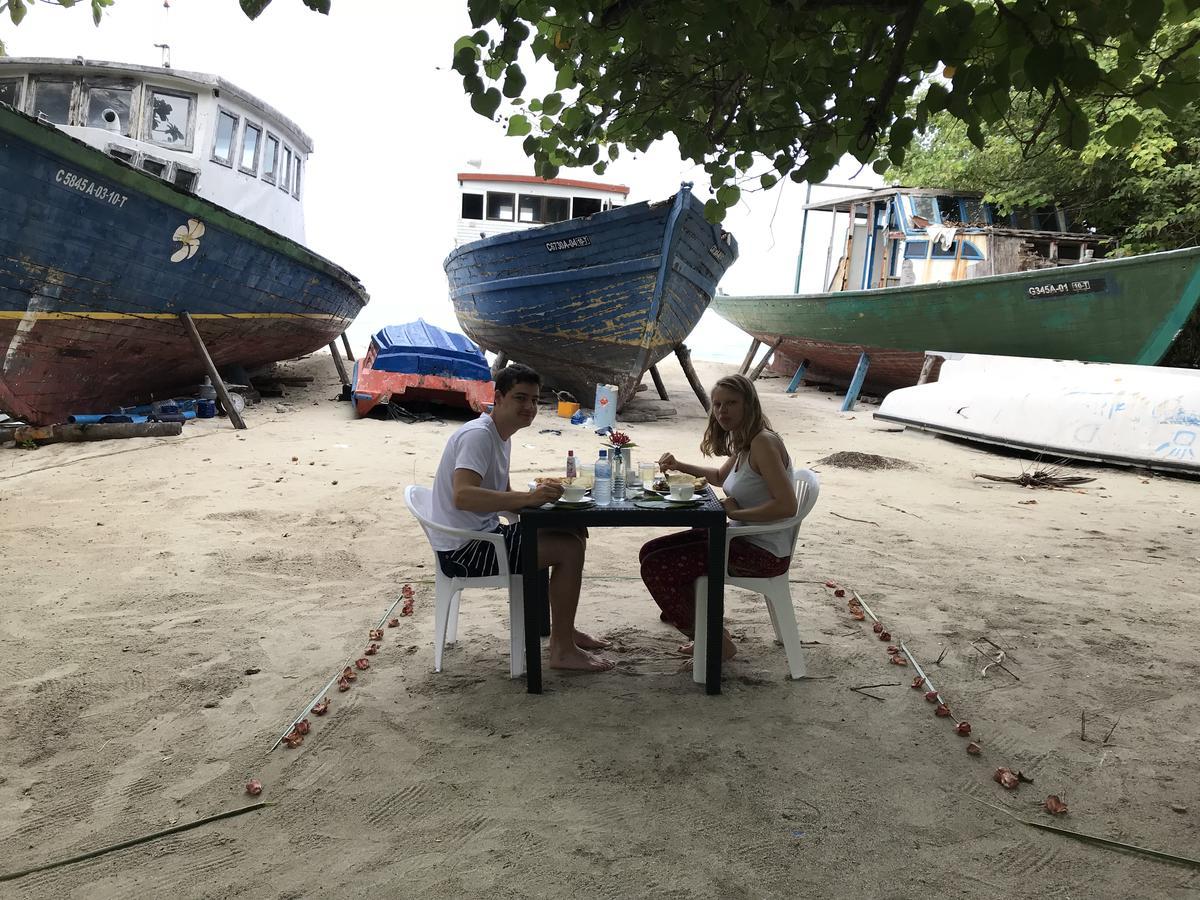 Kirulhiya Maldives Hotel Omadhoo Kültér fotó